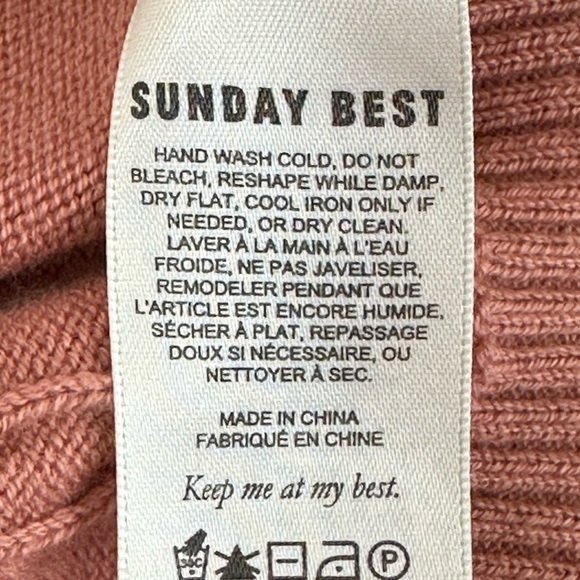 Aritzia Sunday Best Wool Blend V Neck Crop Vest Medium Soft Comfy Cable Knit - Picture 6 of 9